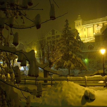 Hotel Valle De Izas Sallent de Gállego Zewnętrze zdjęcie