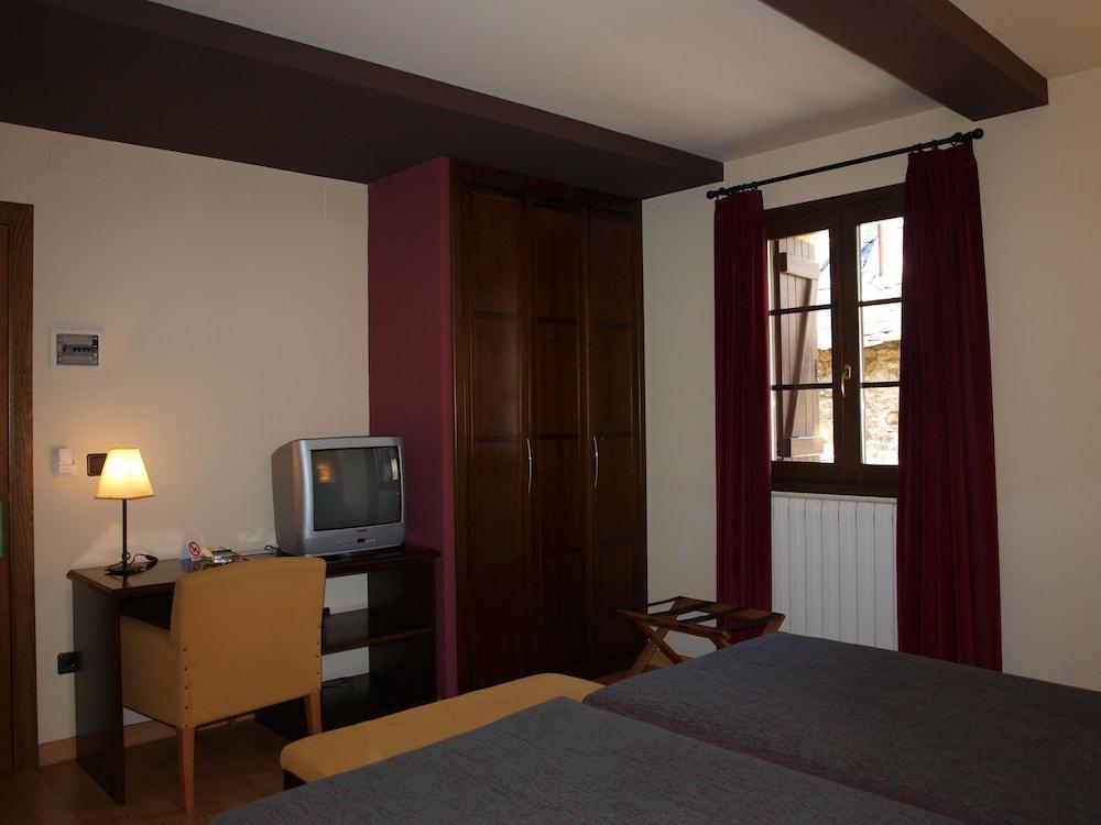Hotel Valle De Izas Sallent de Gállego Zewnętrze zdjęcie