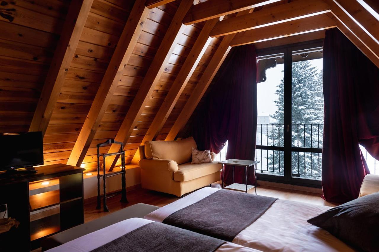 Hotel Valle De Izas Sallent de Gállego Zewnętrze zdjęcie