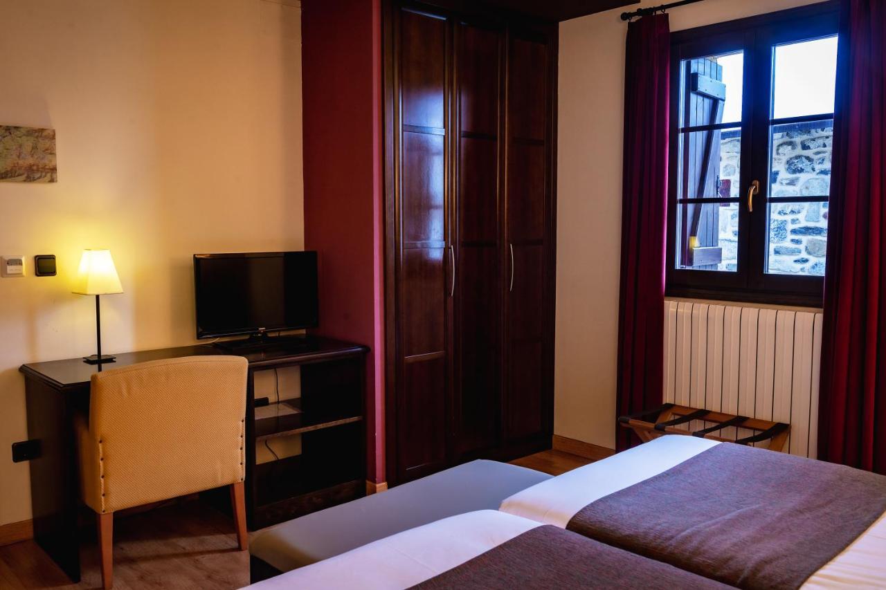 Hotel Valle De Izas Sallent de Gállego Zewnętrze zdjęcie