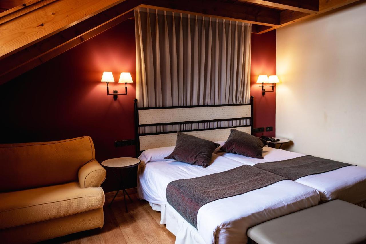Hotel Valle De Izas Sallent de Gállego Zewnętrze zdjęcie